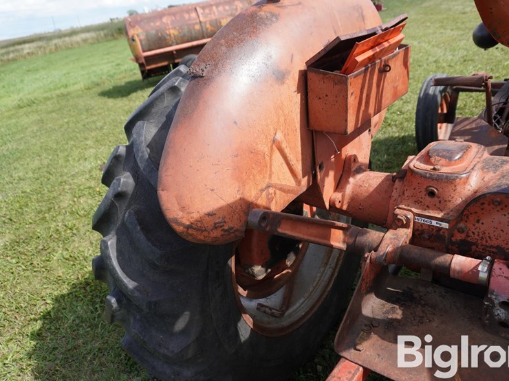 1953-allis-chalmers-wd45-image-18