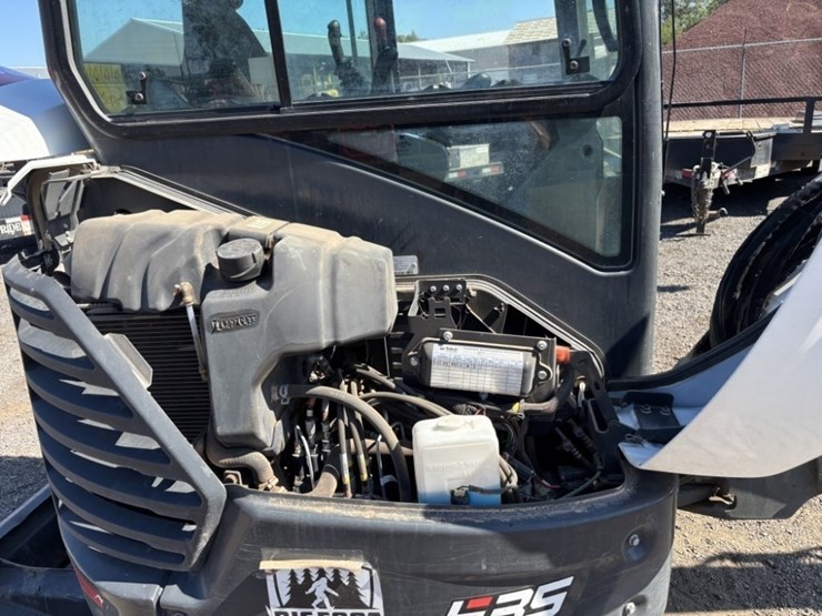2022-bobcat-e35i-image-24