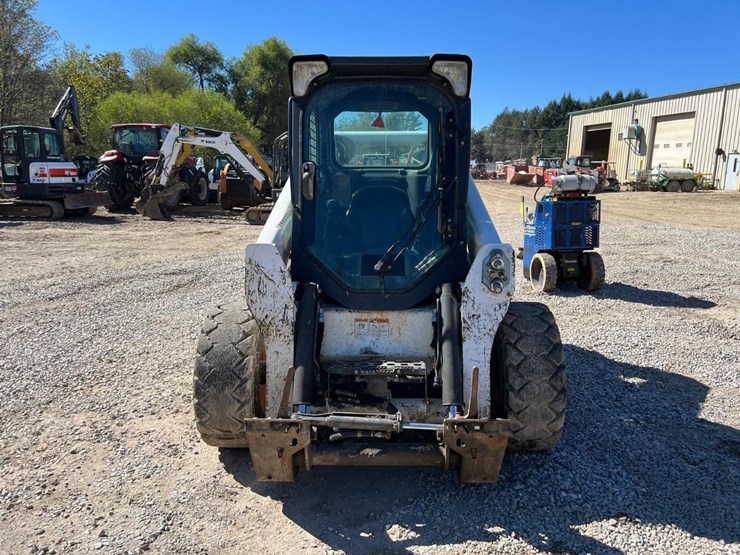 2019-bobcat-s650-image-8