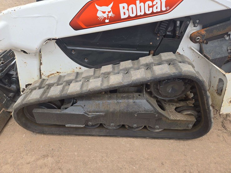 2022-bobcat-t64-image-5