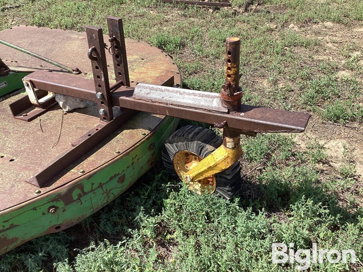 john-deere-7-image-17