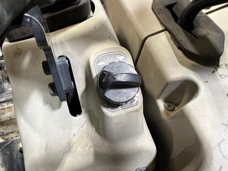2016-yanmar-vio45-6a-image-33
