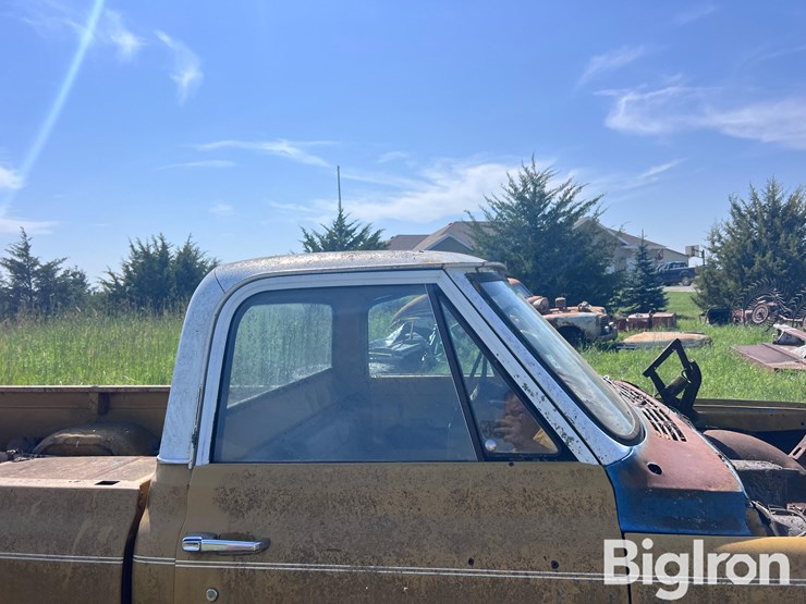 chevrolet-c10-image-18