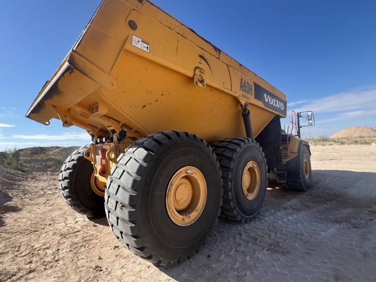 2020-volvo-a60h-image-4