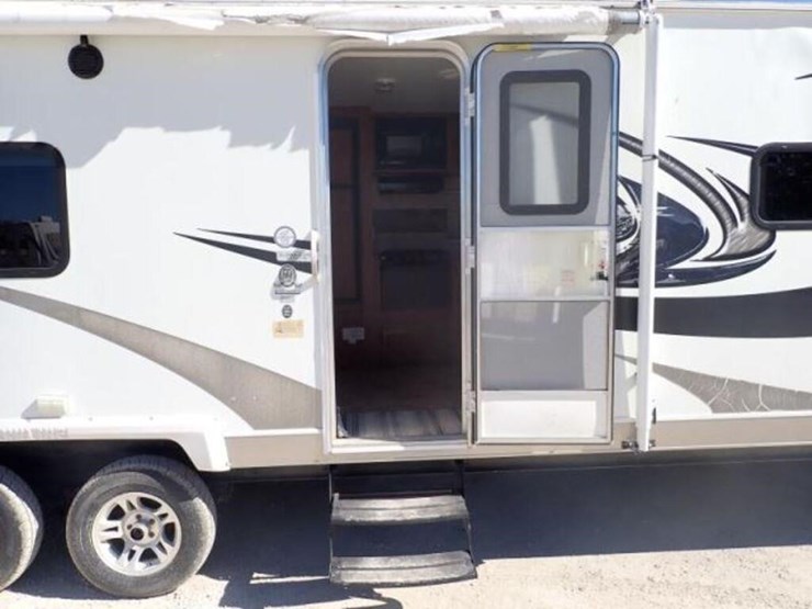 2012-skyline-nomad-t/a-travel-trailer-1se200r21cf0-image-10