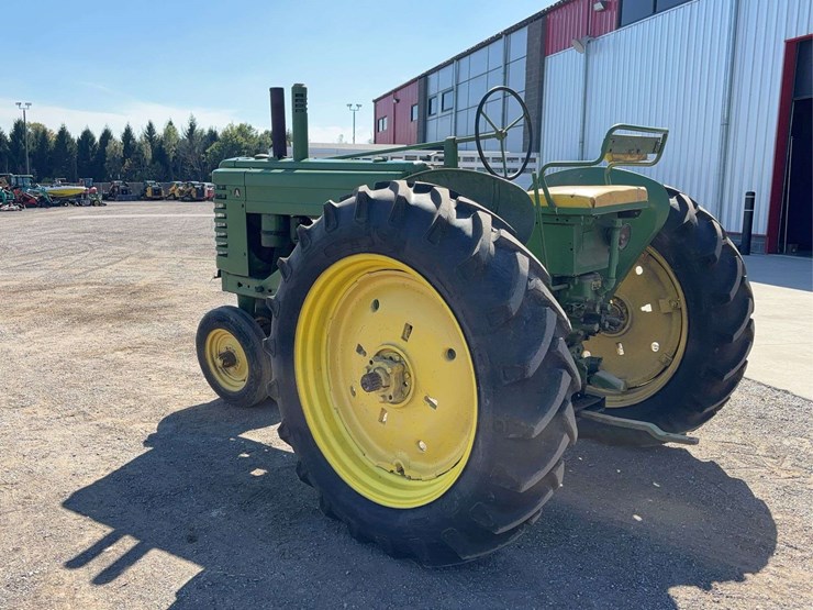 1952-john-deere-a-image-4