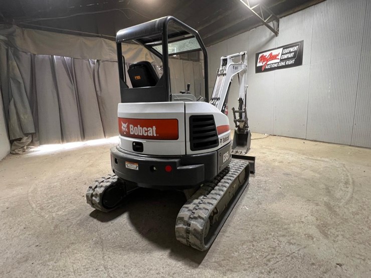2015-bobcat-e35i-image-5