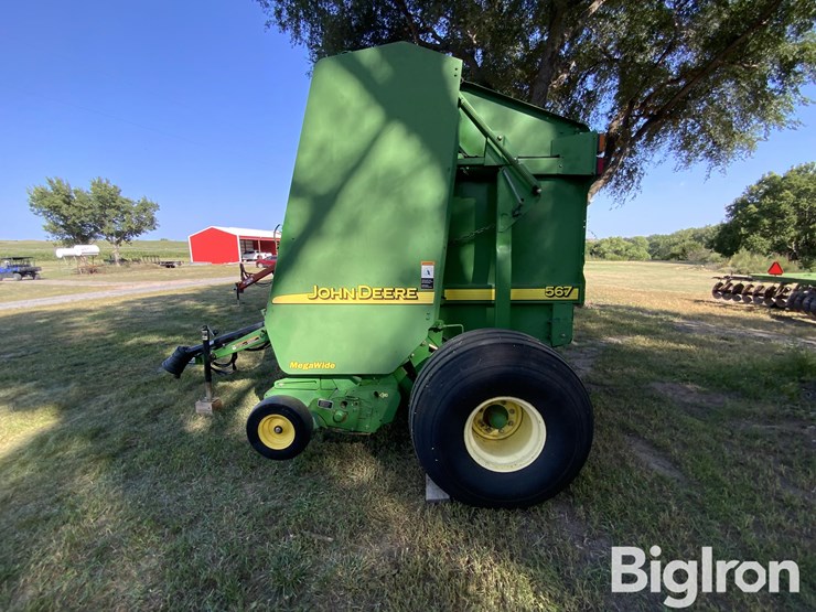2006-john-deere-567-image-8