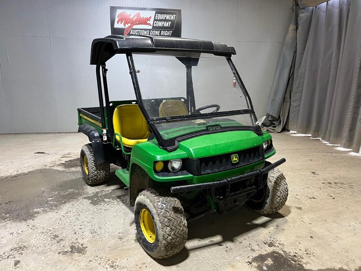 john-deere-gator-image-8