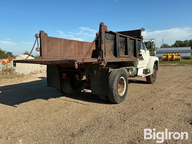 1990-ford-f700-image-5