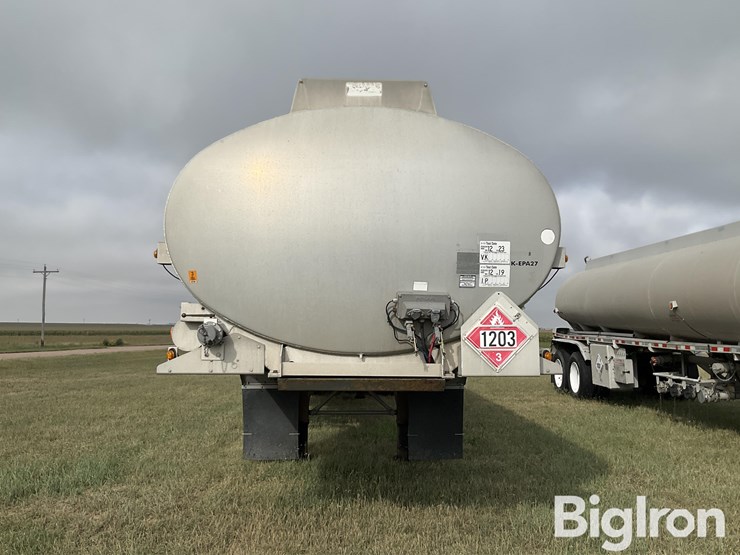 2009-polar-fuel-tanker-image-2