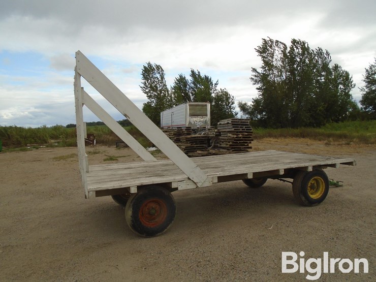 john-deere-1065-image-15