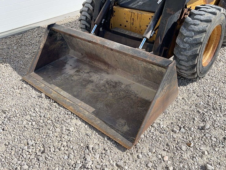 new-holland-lx665-turbo-image-46