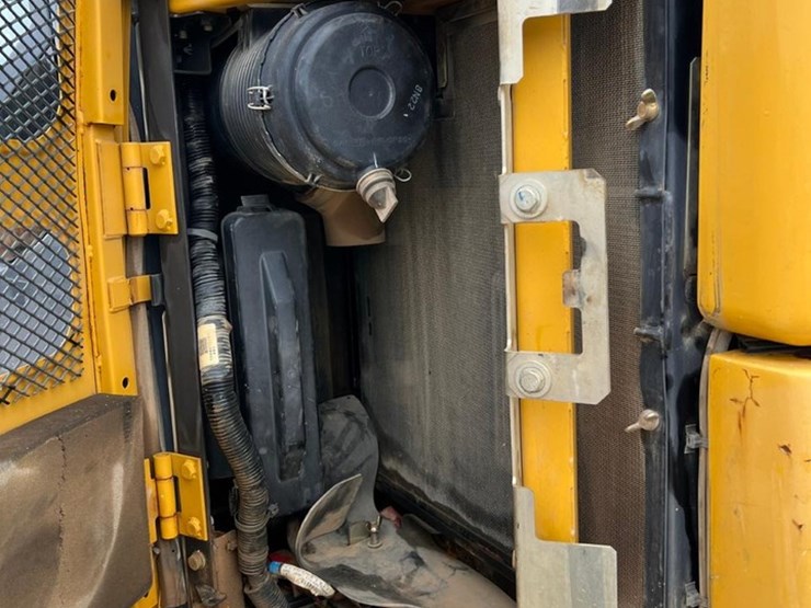 deere-85g-image-19