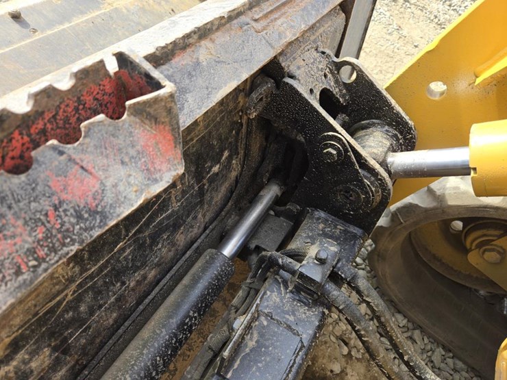 caterpillar-279d-image-15