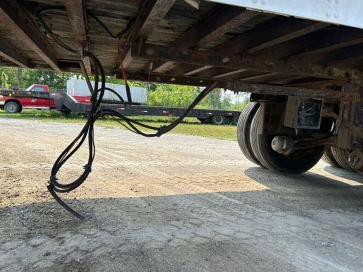 2000-utility-53-ft-image-10