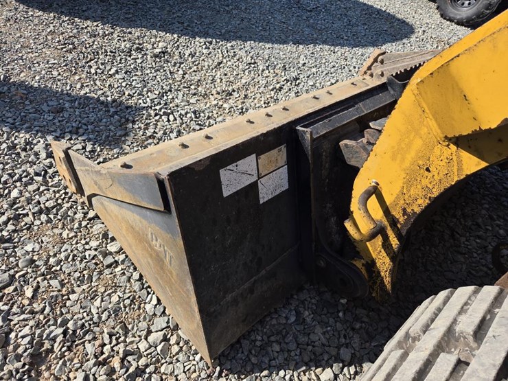 caterpillar-259d-image-11