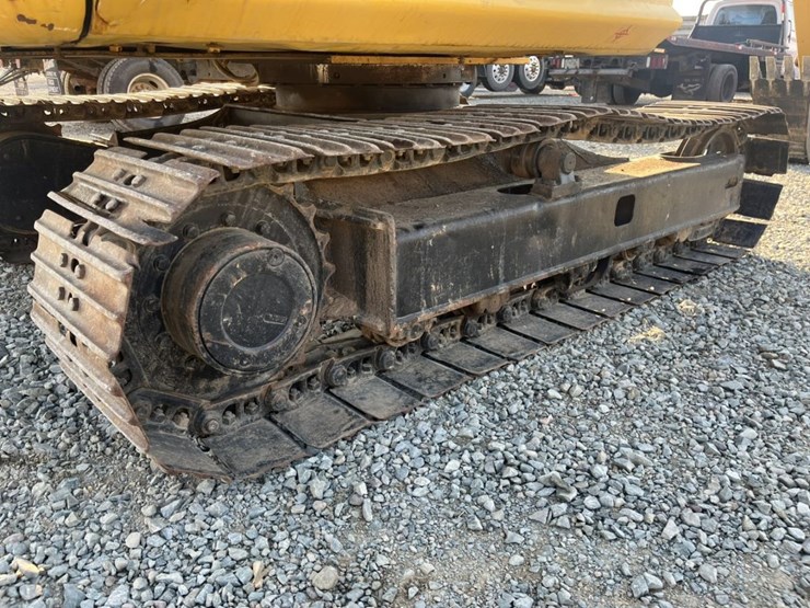 2012-komatsu-pc70-image-51