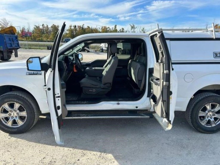 2015-ford-f150-image-19