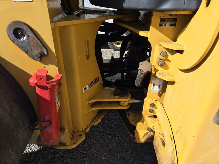 deere-624k-image-27