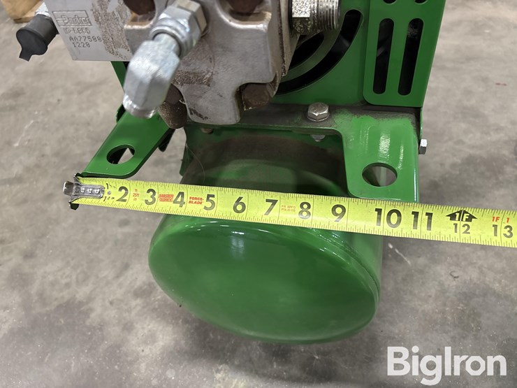 john-deere-1770nt-image-17
