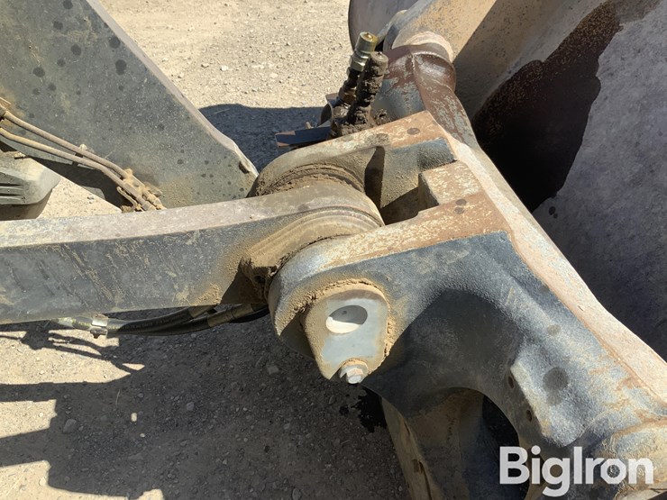 2019-deere-724k-image-18