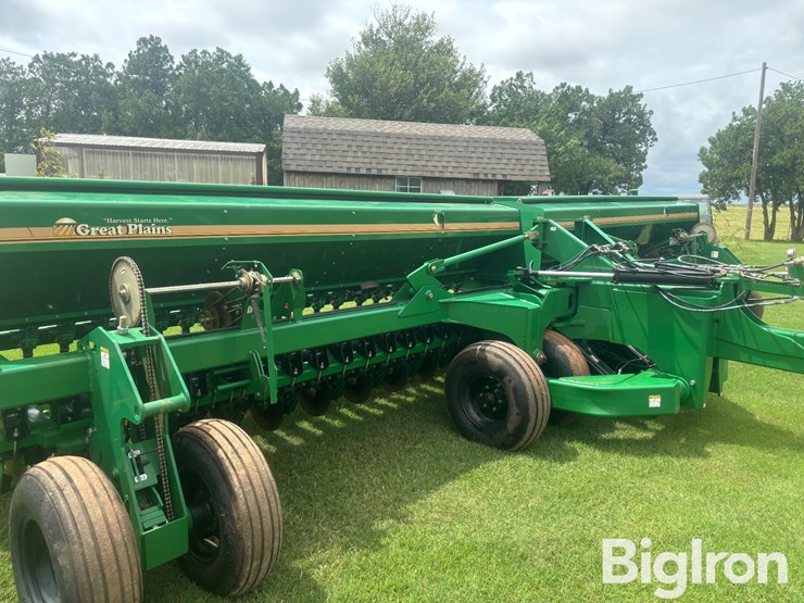 2013-great-plains-2s2600hd-image-13