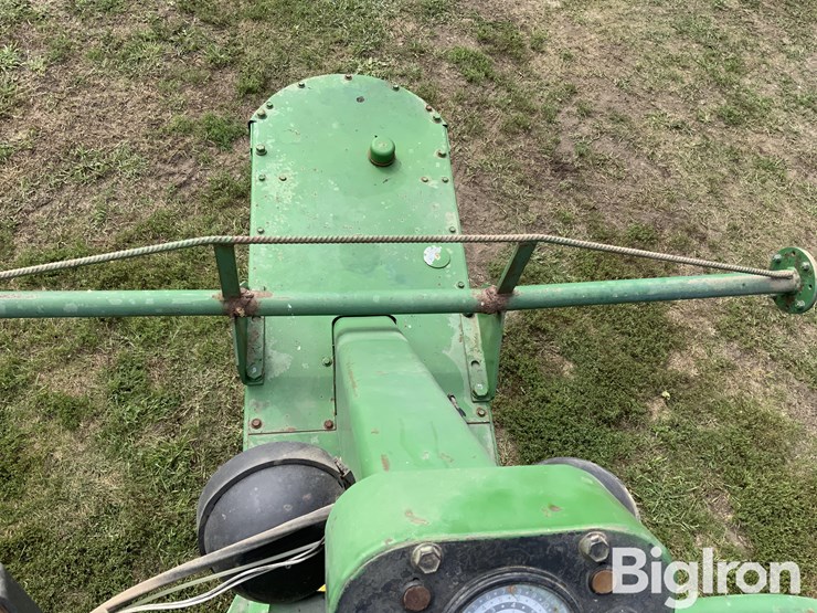 1971-john-deere-600-image-13