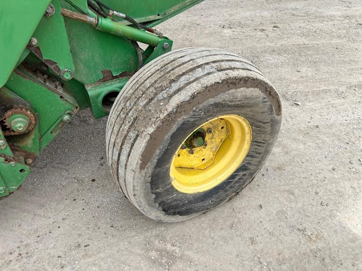 john-deere-567-image-18
