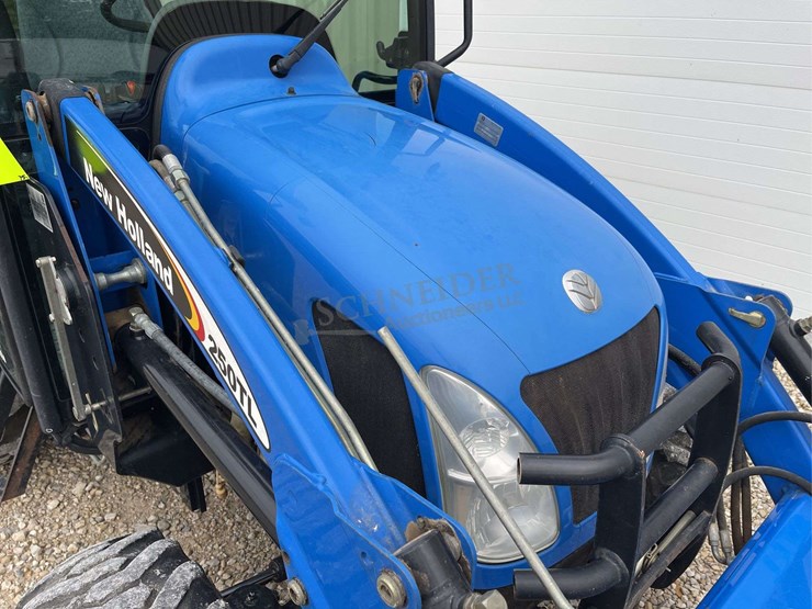 new-holland-tc45da-image-13