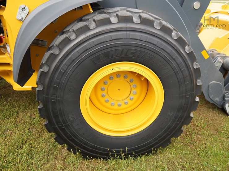 2024-deere-544-image-38