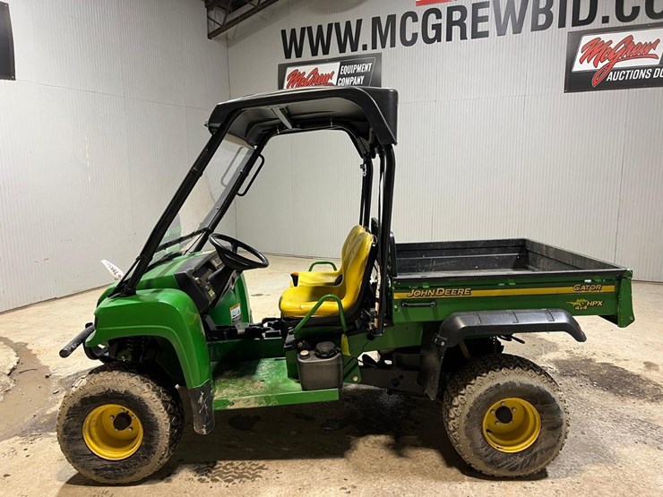 john-deere-gator-image-3