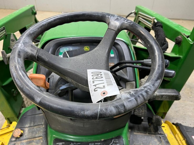 john-deere-5.5-image-23