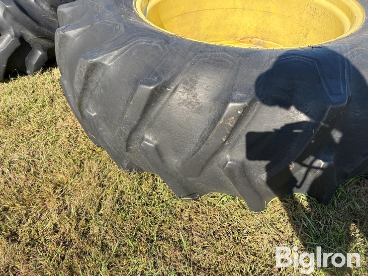 john-deere-18-image-10