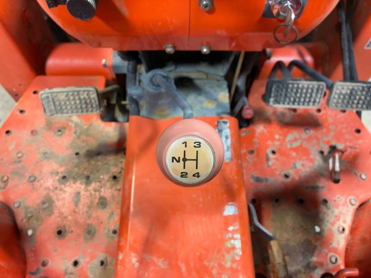 kubota-la463-image-29