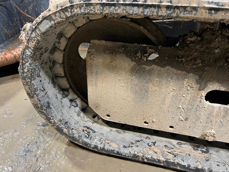 deere-35d-image-15