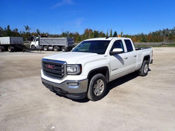 2016-gmc-sierra-1500-image-1