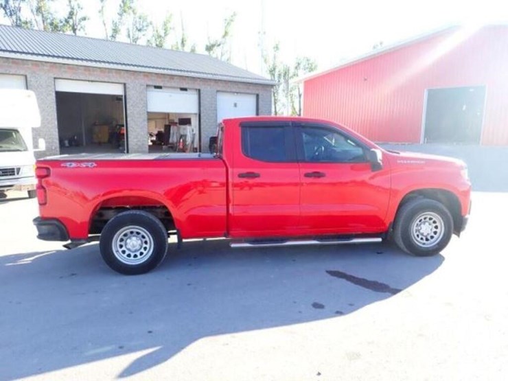2022-chevrolet-silverado-1500-image-4