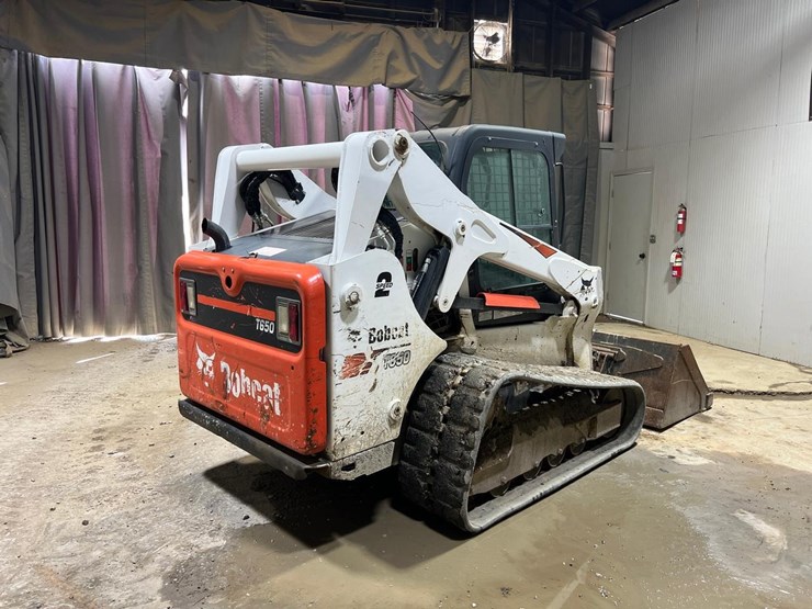 2020-bobcat-t650-image-6