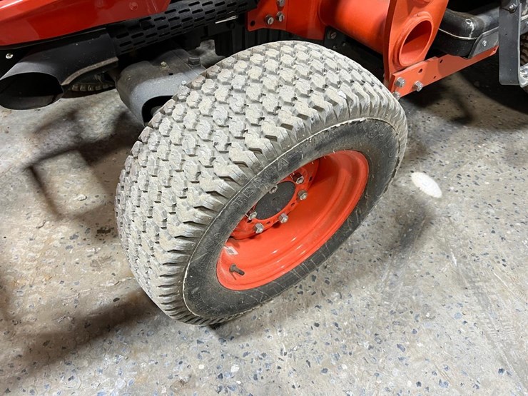 2021-kubota-la805-image-12