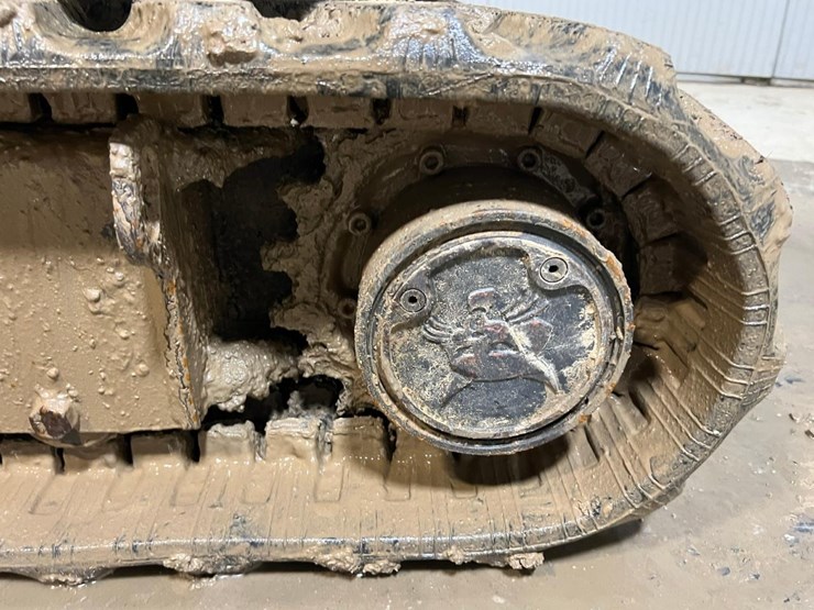 2019-bobcat-e20-image-15