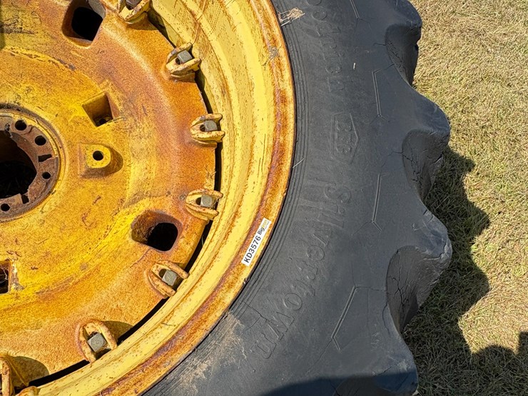john-deere-18-image-12