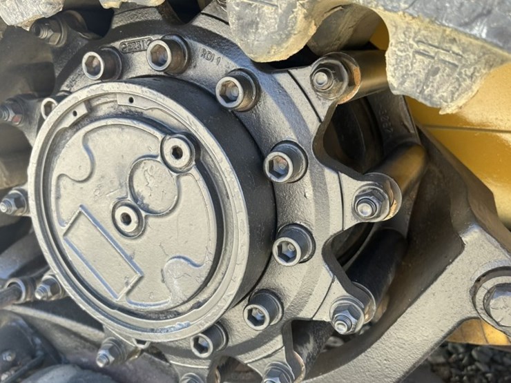caterpillar-247b3-image-58