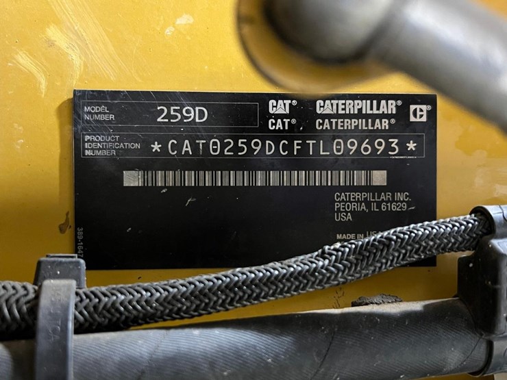2016-caterpillar-259d-image-22