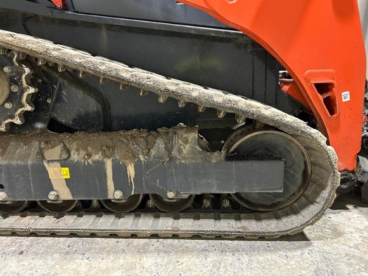 2023-kubota-svl75-3-image-18