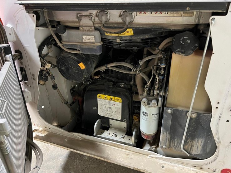 2021-bobcat-t76-image-17