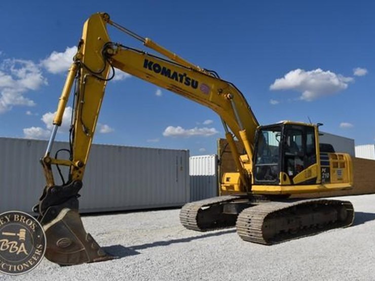2014-komatsu-pc210-10-image-6