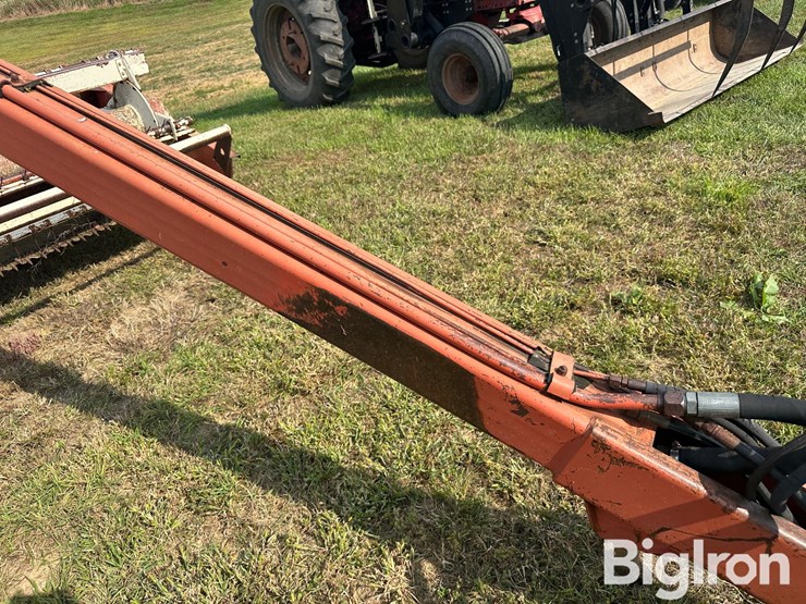 hesston-1014-image-13