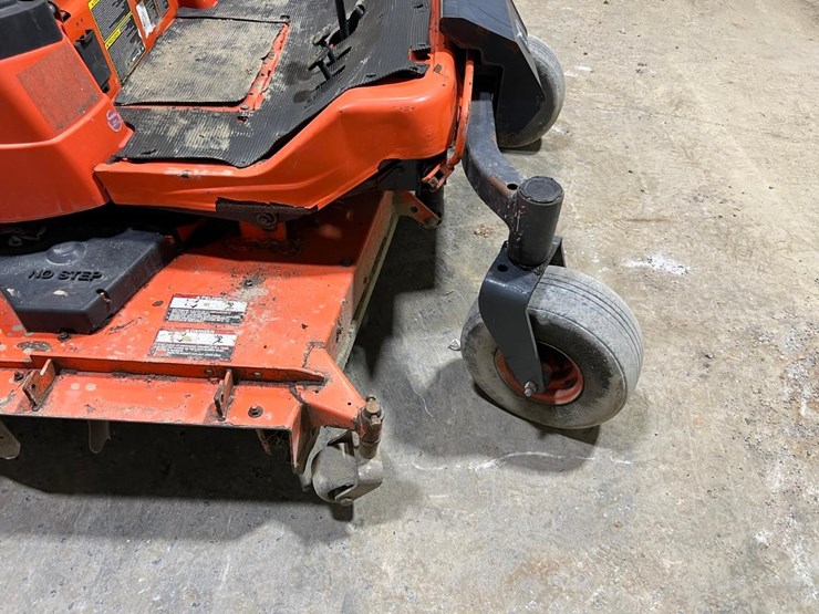 2014-kubota-zd331-image-13