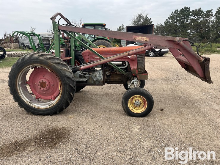 1963-massey-ferguson-65-image-4